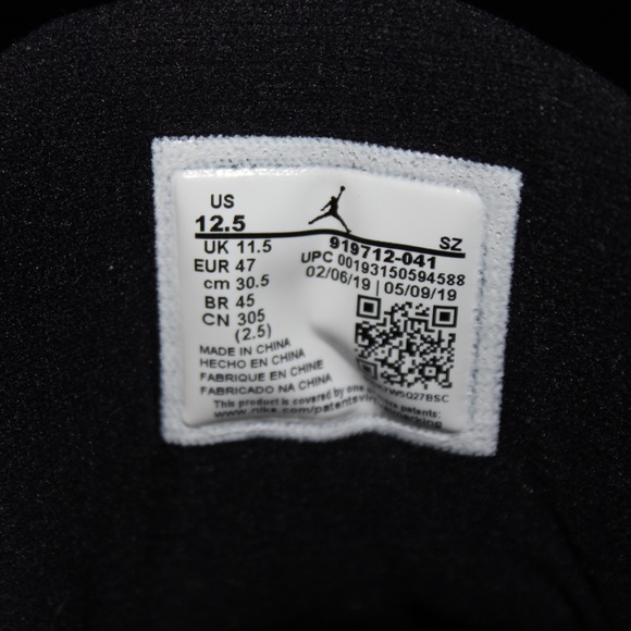 Jordan 11 Retro Low IE Space Jam 919712-041 - Picture 8 of 8